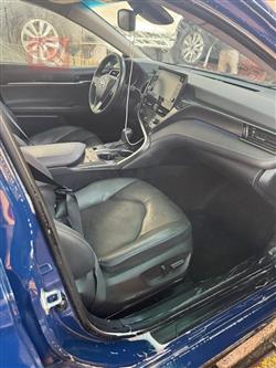 تۆیۆتا کامری